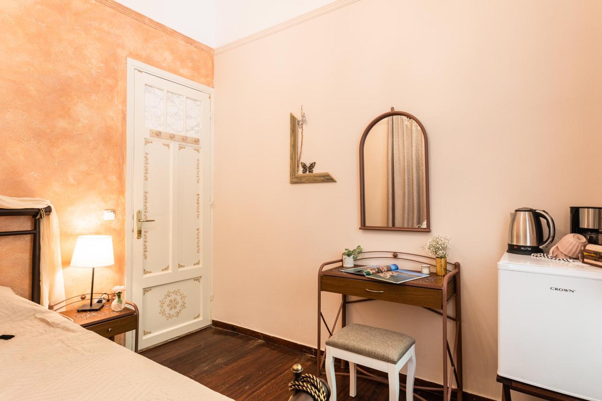 אתונה Alegria Simple Economy Rooms מראה חיצוני תמונה