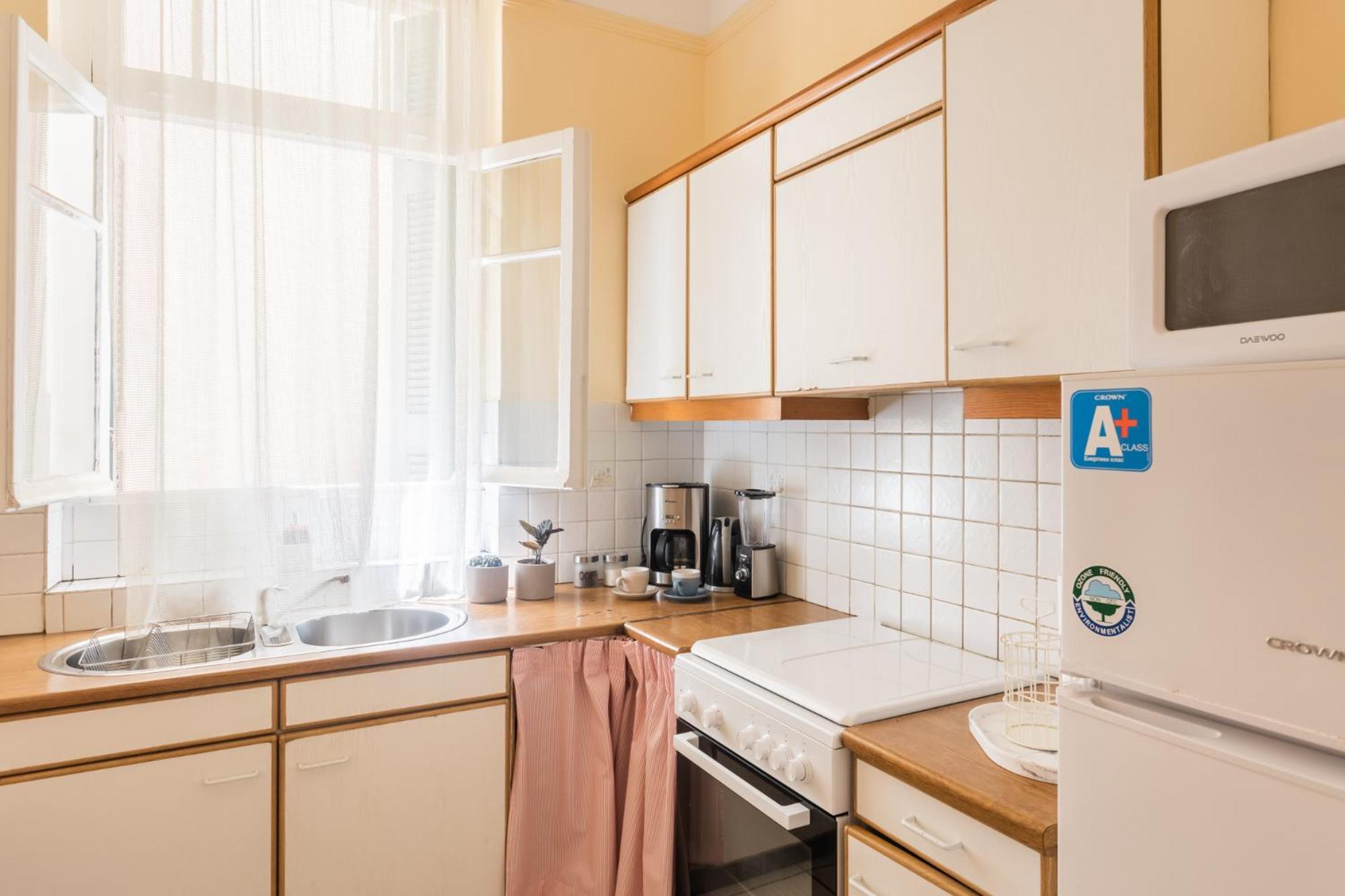 אתונה Alegria Simple Economy Rooms מראה חיצוני תמונה