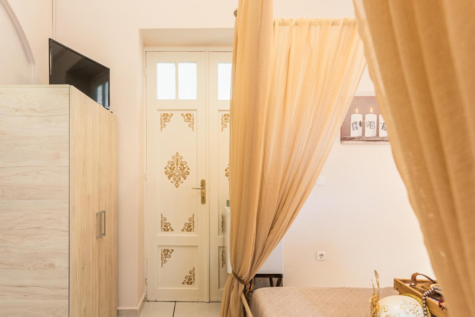 אתונה Alegria Simple Economy Rooms מראה חיצוני תמונה