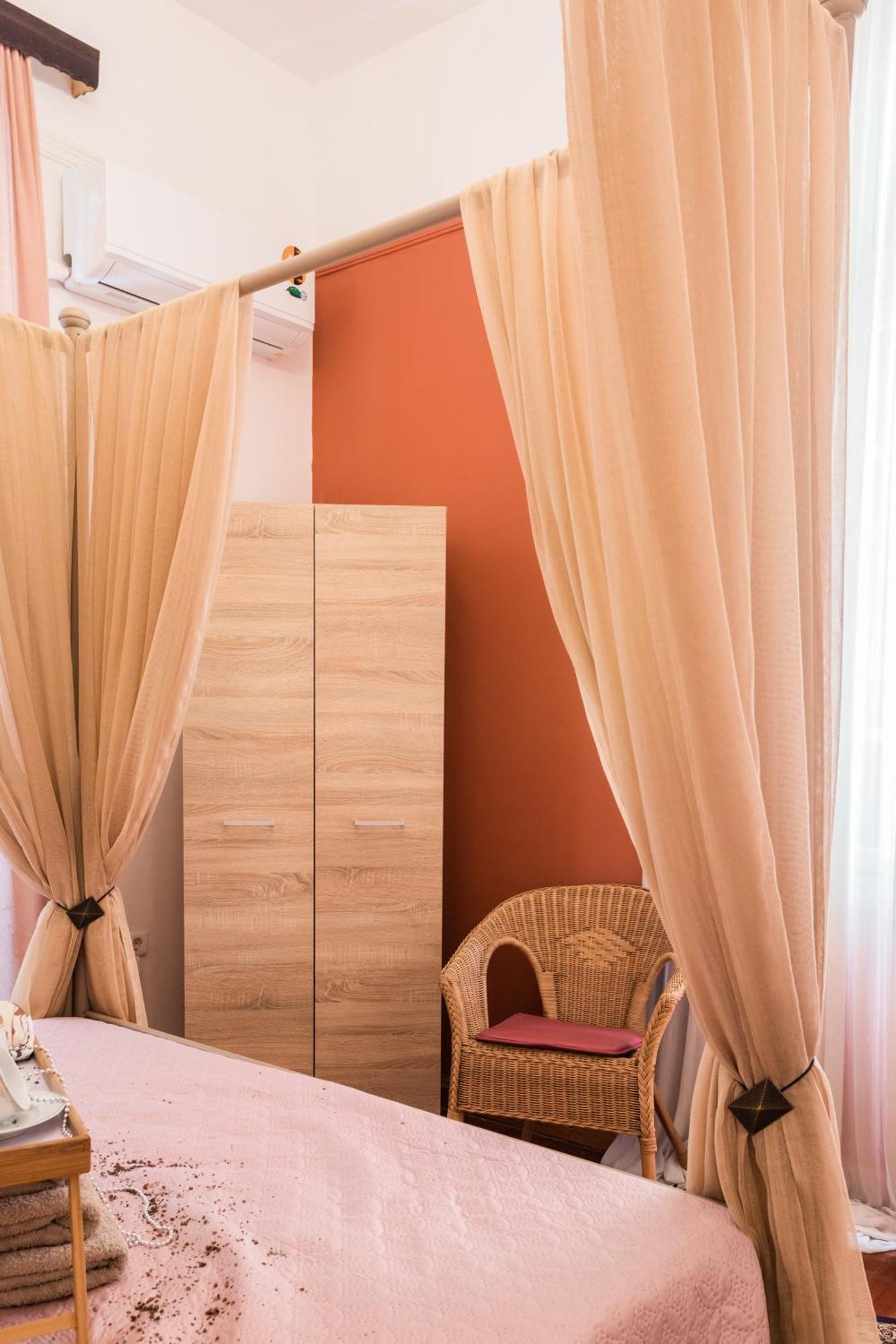 אתונה Alegria Simple Economy Rooms מראה חיצוני תמונה